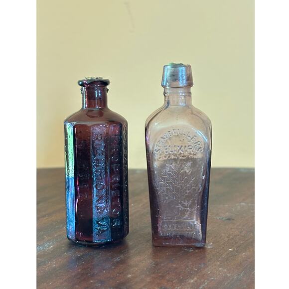 2 Vintage Miniature Purple Elixir and Medicine Bottles - Picture 1 of 11